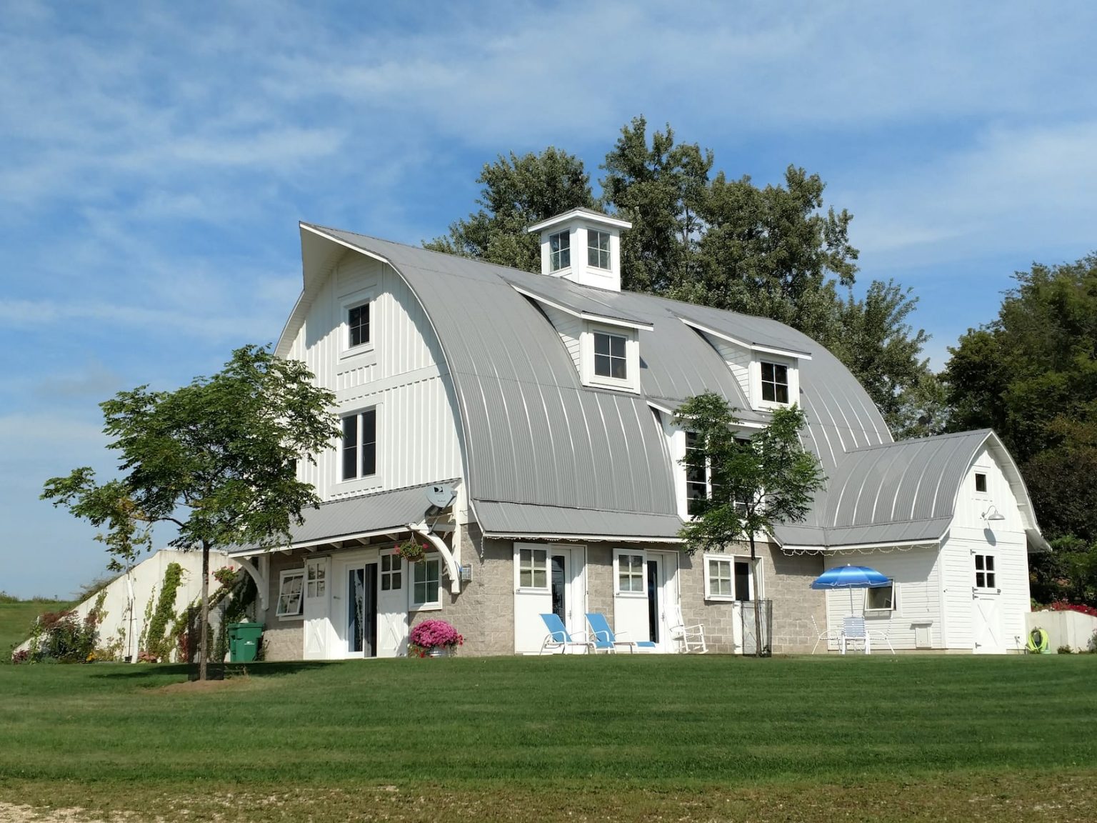 25 Of The Coolest Airbnbs In Wisconsin - Featuring Treehouses, Tiny ...