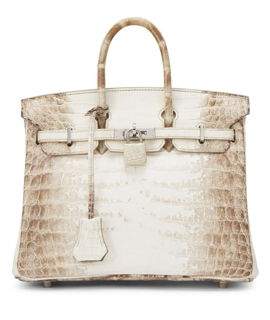 16 of the Best Quiet Luxury Handbags That Are Understated & Stylish