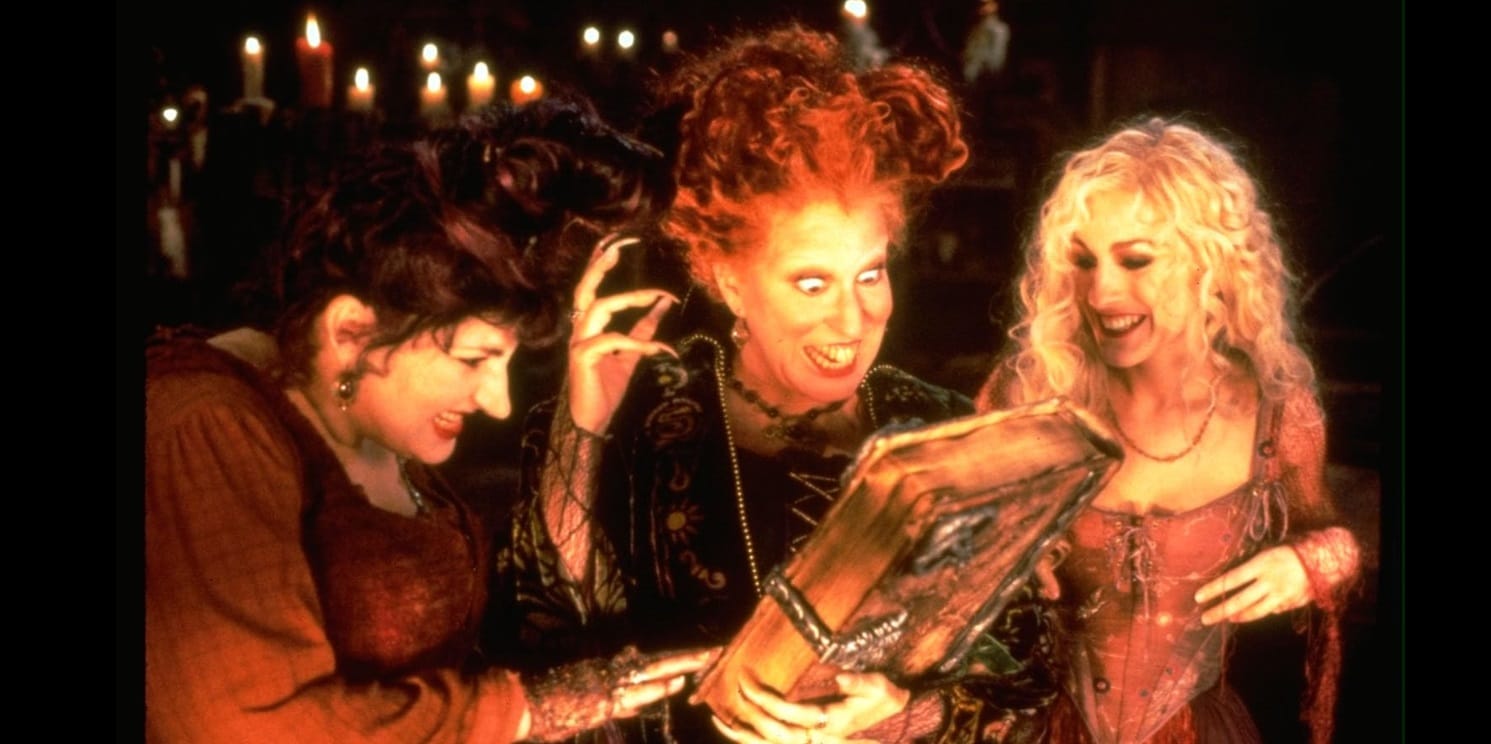 Bette Midler, Sarah Jessica Parker, and Kathy Najimy in Hocus Pocus (1993)