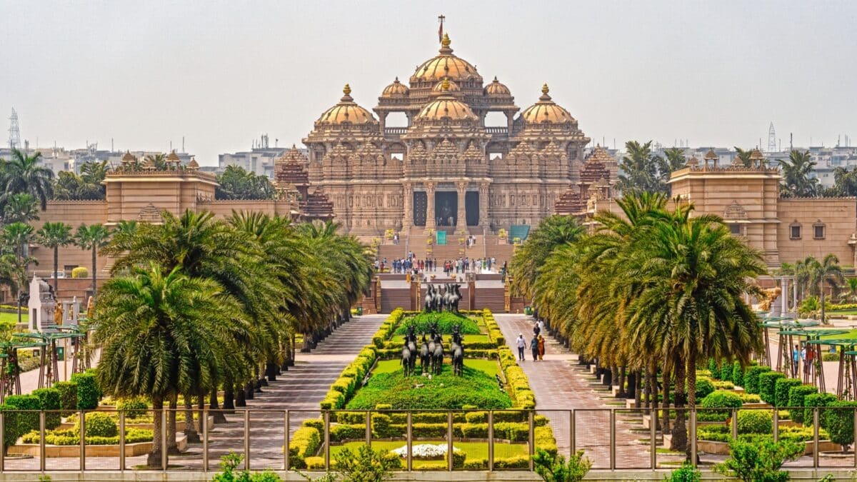 Akshardham, Guinnes Records Hindu Temple