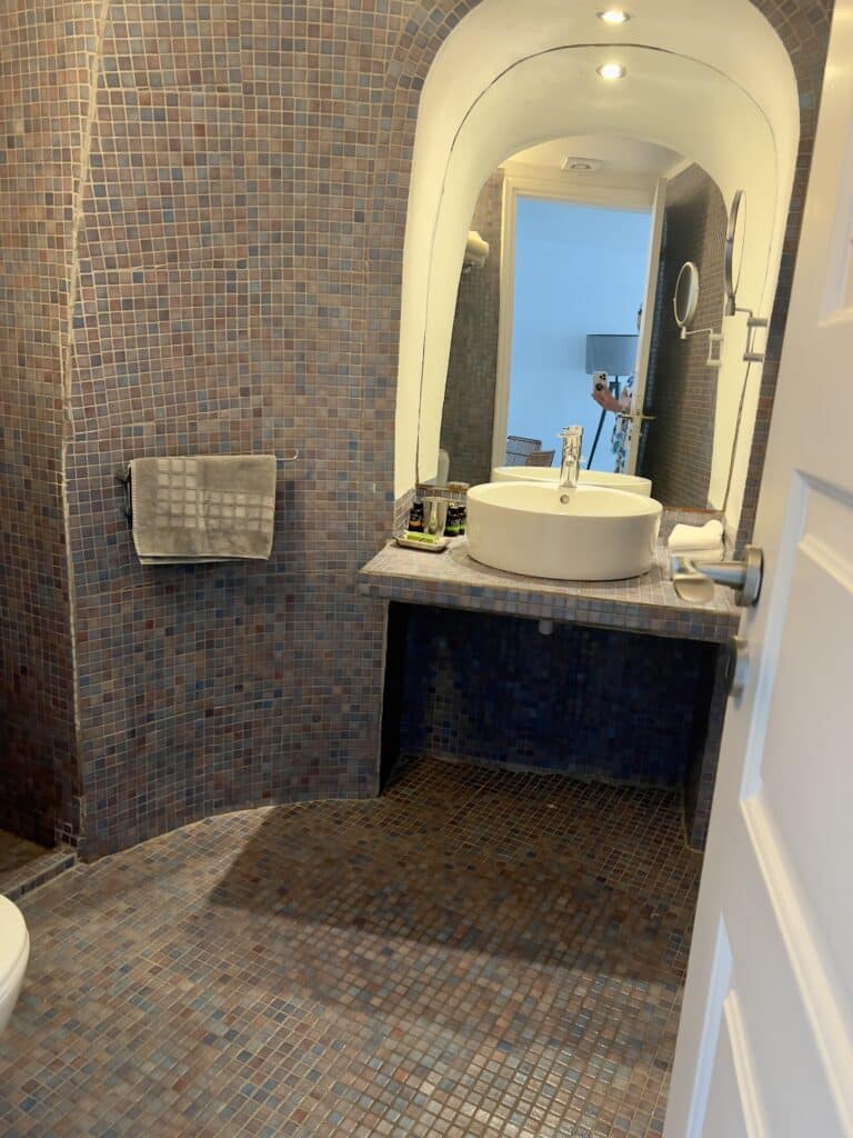 The bathroom at the IKIES Santorini
