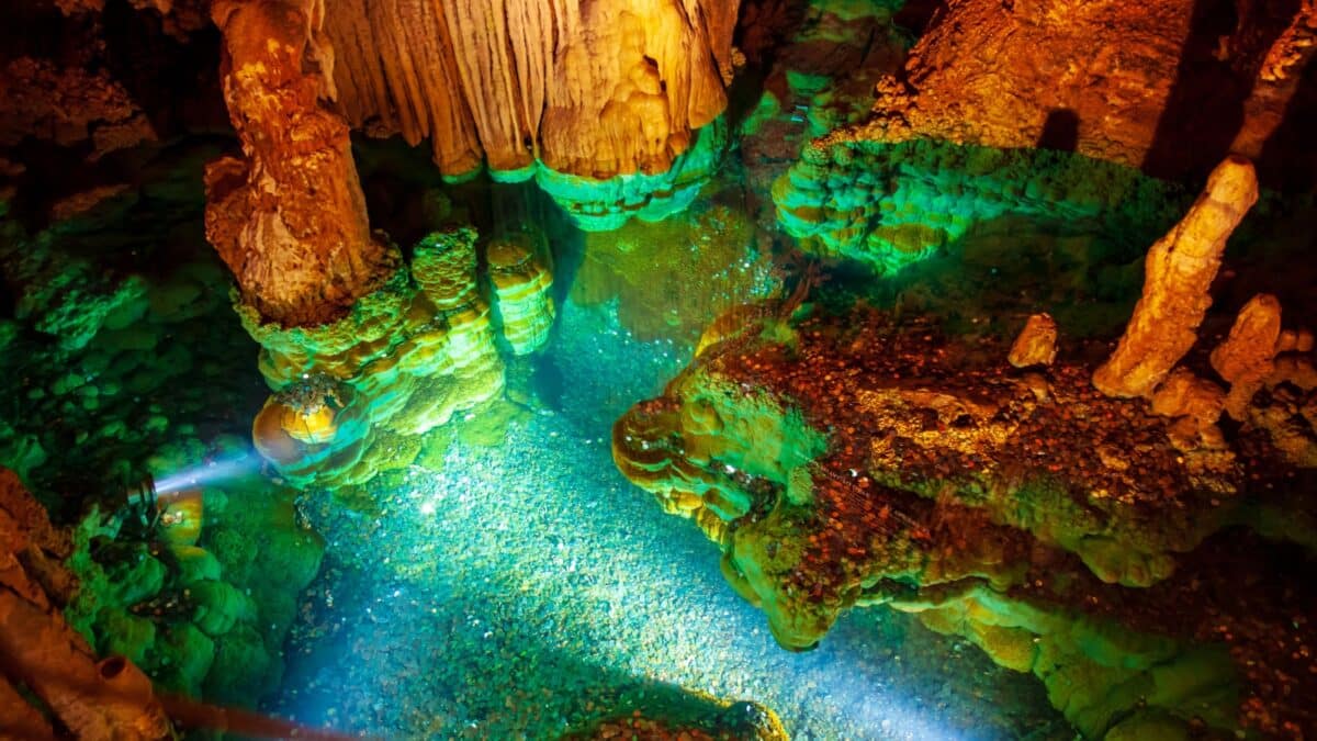 Luray Caverns wishing well. Shenandoah Virginia