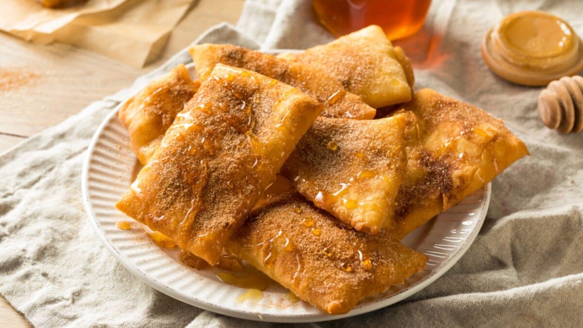 Homemade Deep Fried Mexican Sopapillas with Cinnamon Sugar