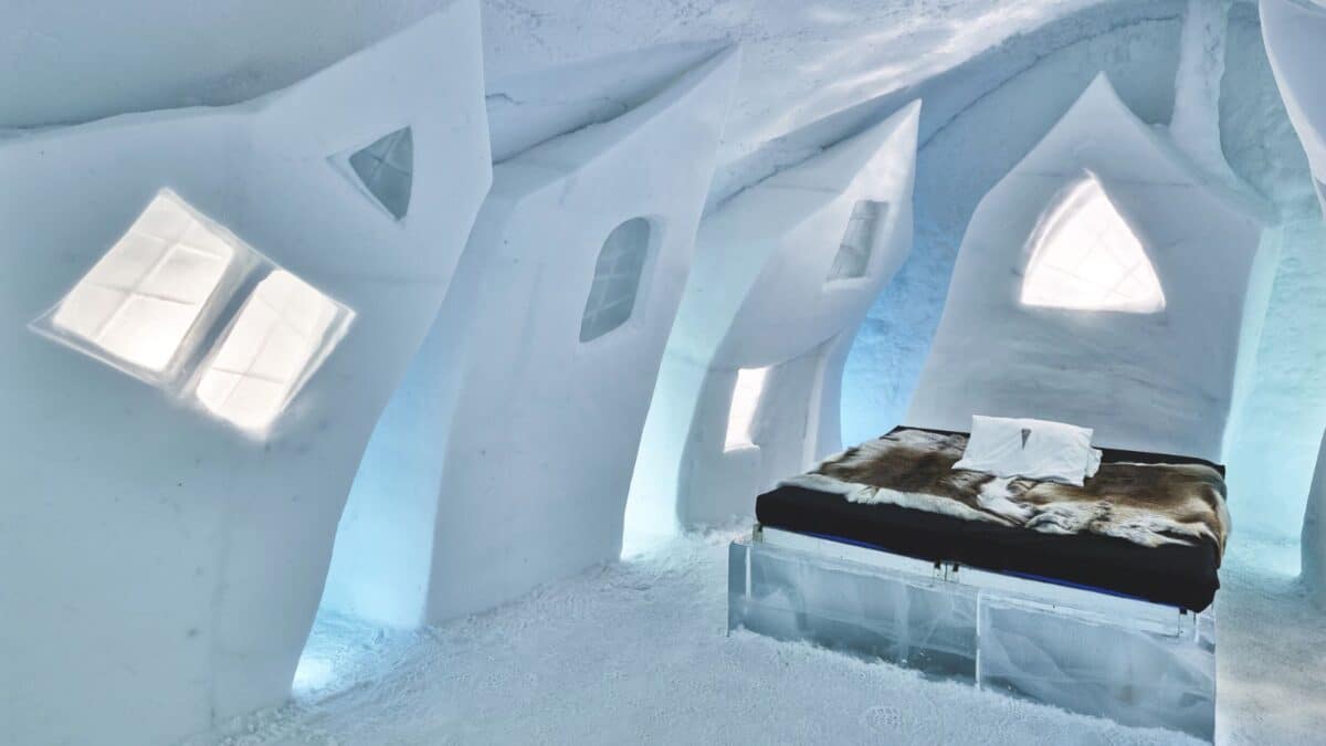 Ice hotel sweden