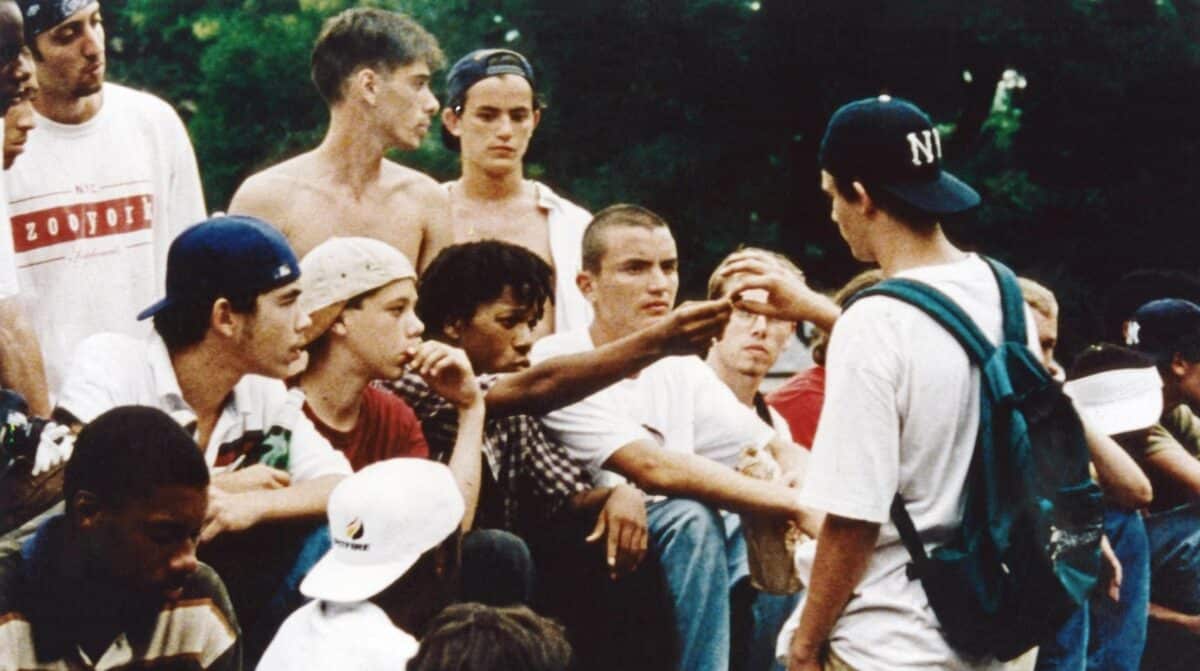 Nuri Bell, Peter Bici, Hamilton Harris, Nick Lockman, Jeff Pang, and Justin Pierce in Kids (1995)