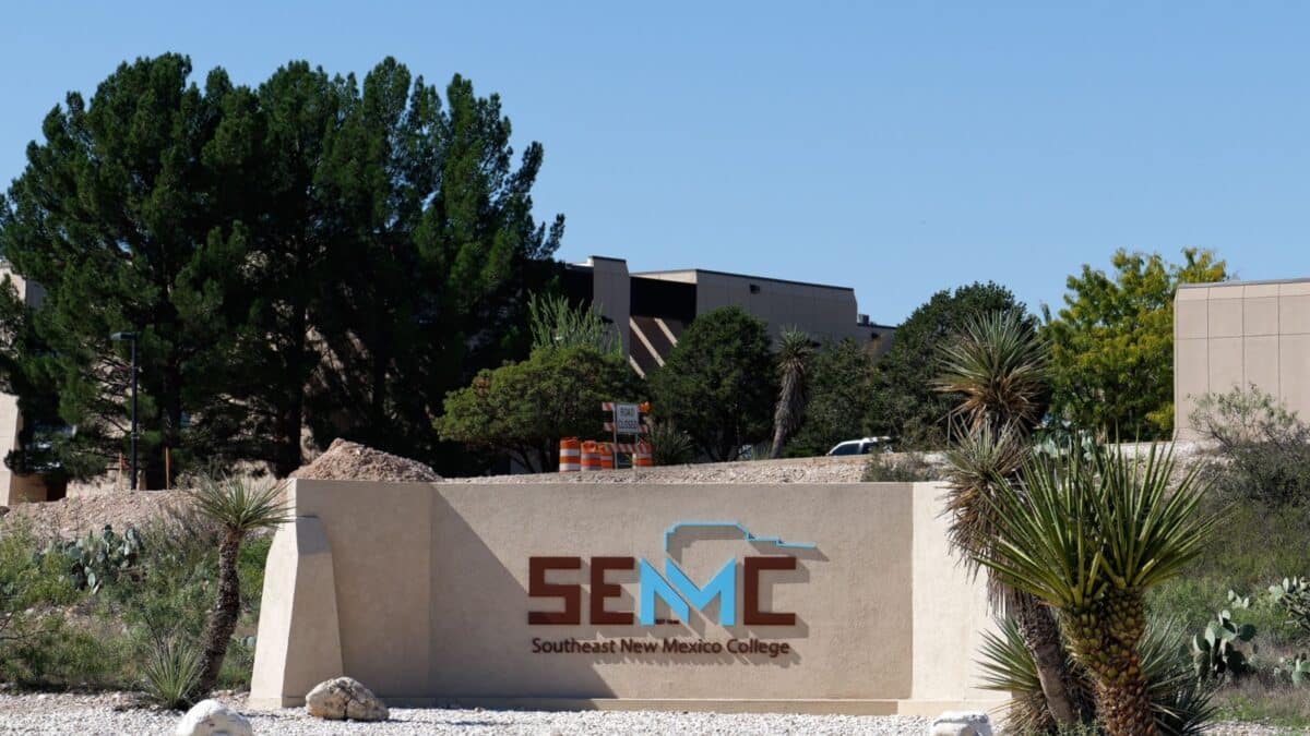 Carlsbad, New Mexico - Oct. 10, 2023: Southeast New Mexico College is a public community college formerly known as New Mexico State University Carlsbad.