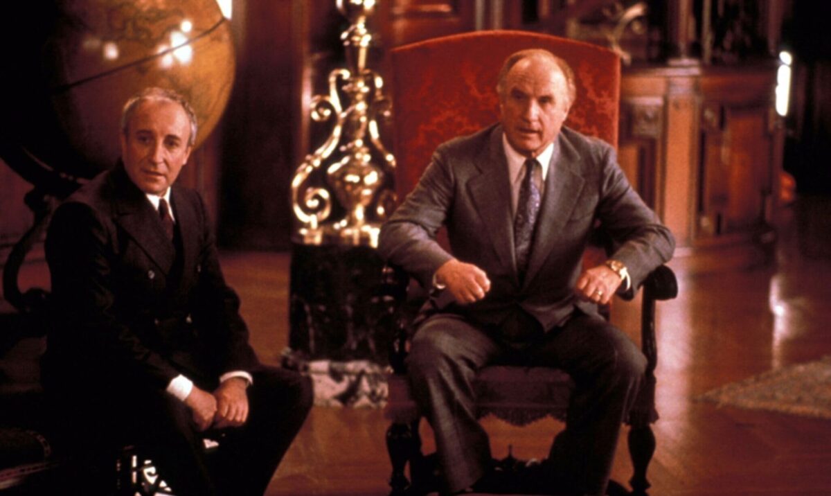 Peter Sellers and Jack Warden in Being There (1979)